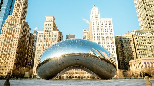 Beautiful shot of The Bean (Cloud Gate) at Chicago