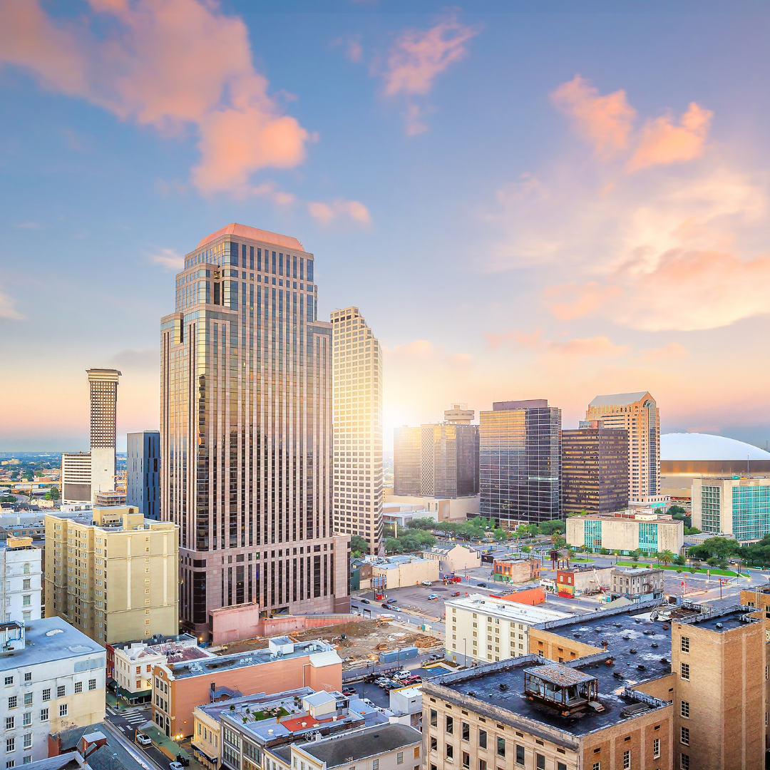 alt="high rise building view in New Orleans, LO"