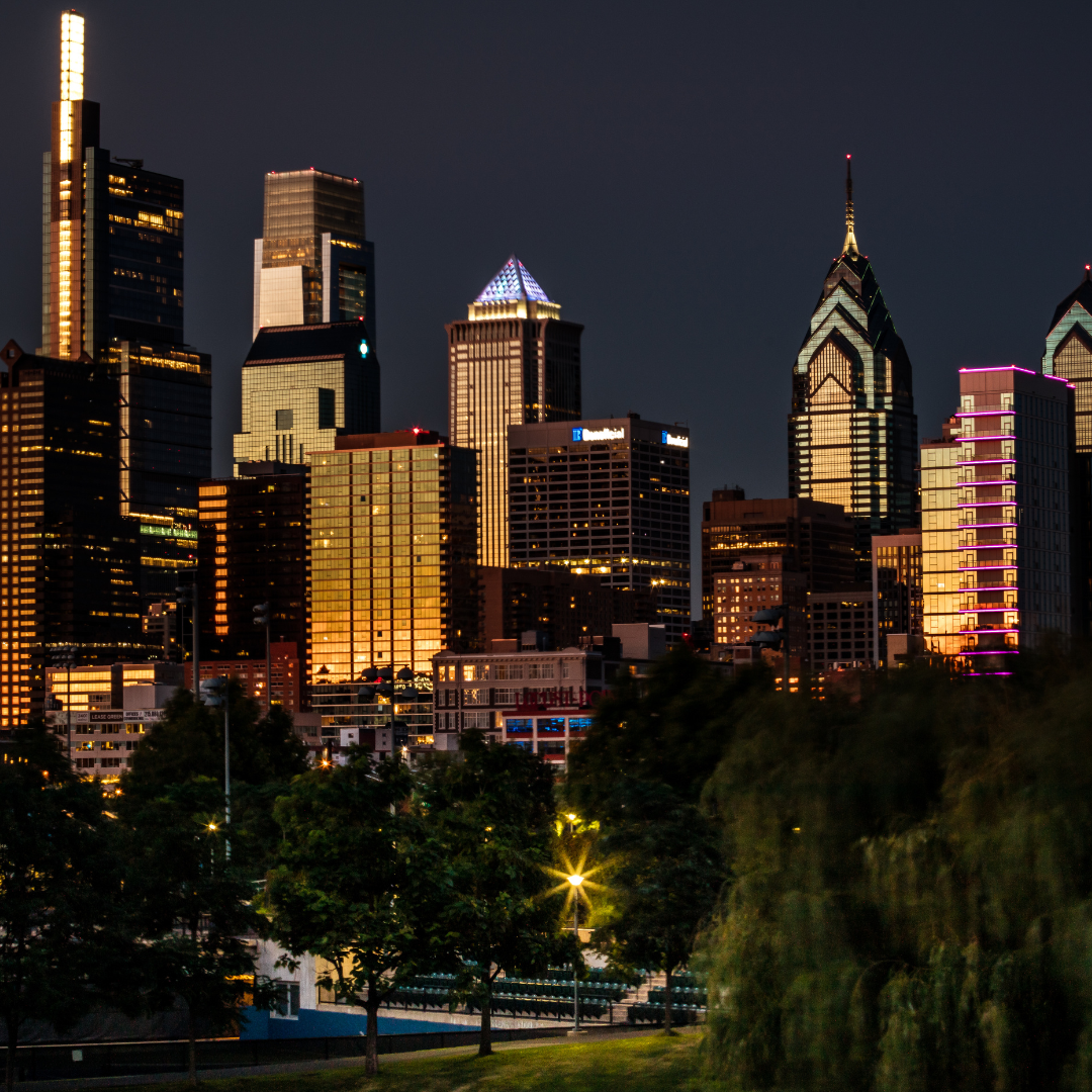 alt="vibrant and refreshing outdoor scene in Philadelphia, PA"